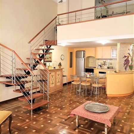 Apartamento Casa Alexandra In Centro E A Pochi Passi Dal Mare Imperia Exterior foto
